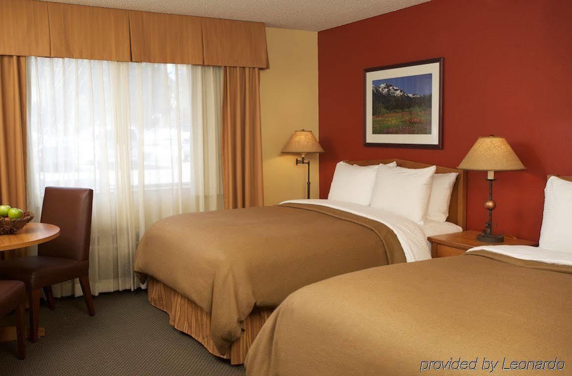 Best Western Plus Truckee-Tahoe Hotel Экстерьер фото